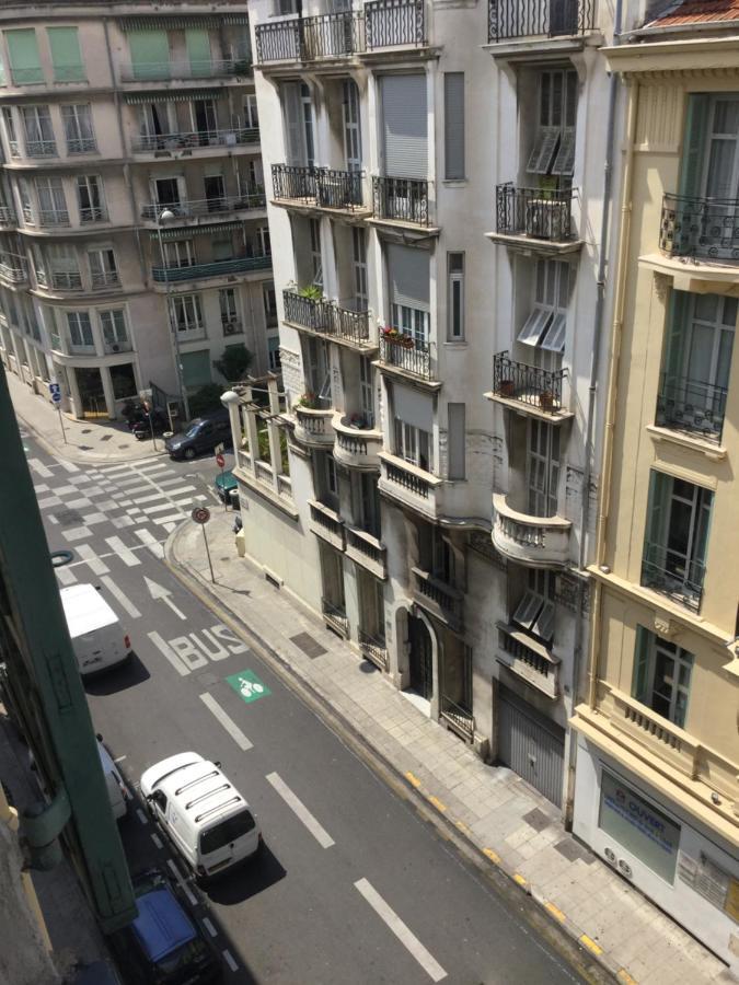 Meubles Inice Exteriör bild